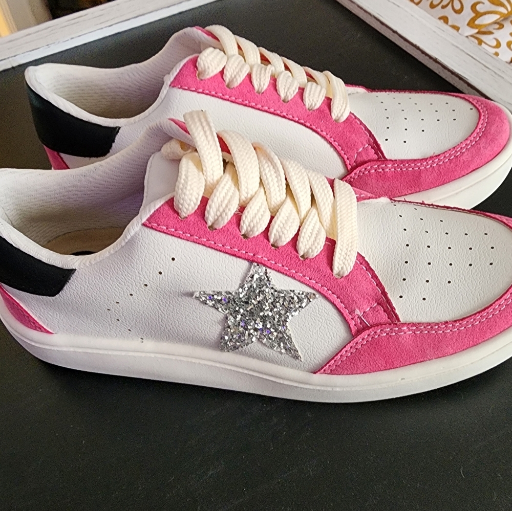 MSK white pink black sneakers w silver stars .women's size 7 NWOT